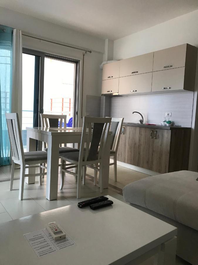 Jasmine Apartments Sarandë 外观 照片