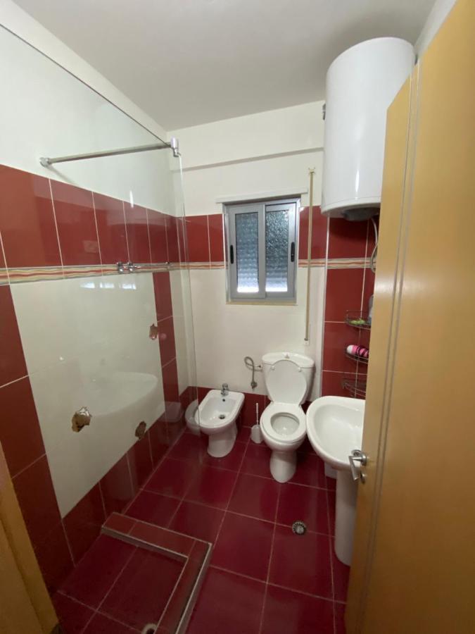 Jasmine Apartments Sarandë 外观 照片