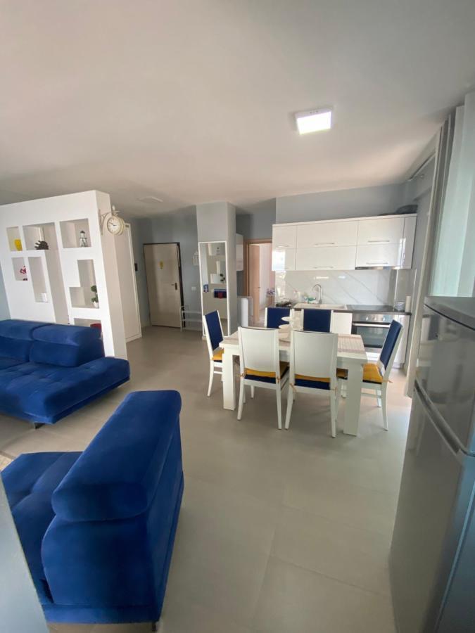 Jasmine Apartments Sarandë 外观 照片