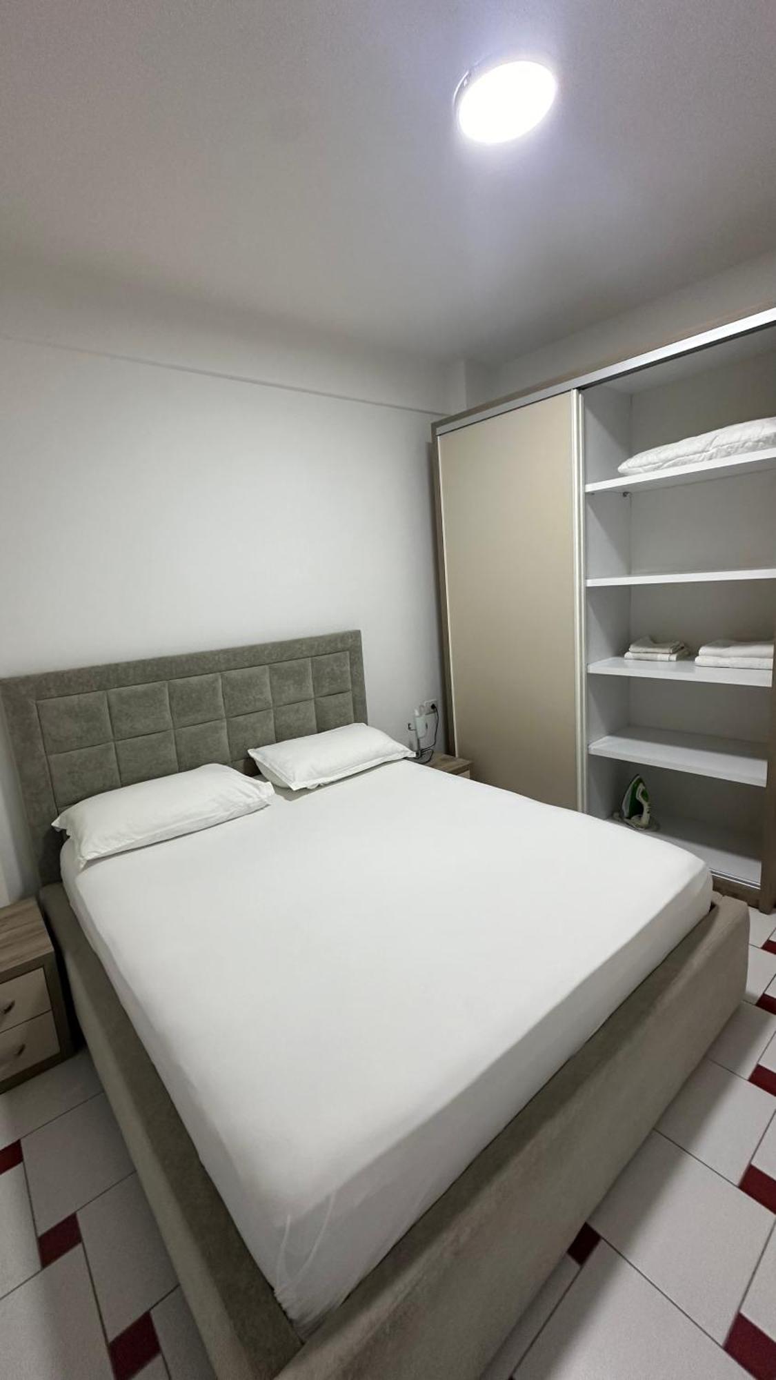 Jasmine Apartments Sarandë 外观 照片